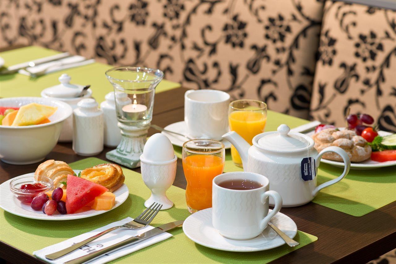 Achat Hotel Хоккенхайм Экстерьер фото