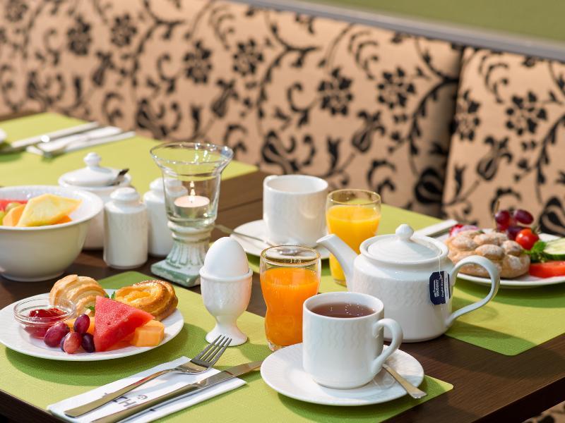 Achat Hotel Хоккенхайм Экстерьер фото